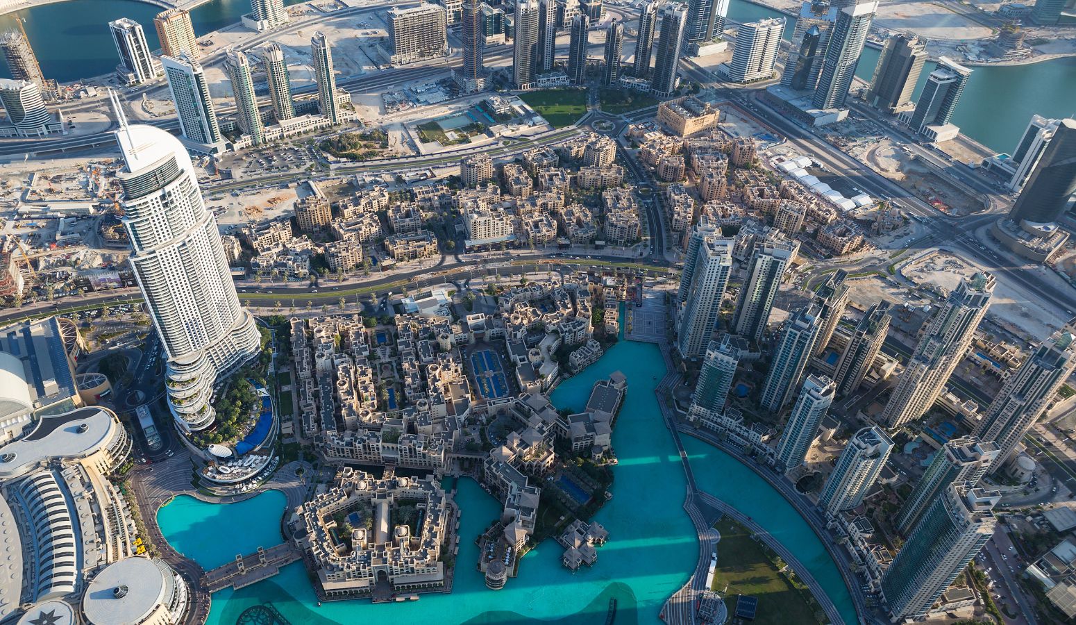 semana santa  dubai en familia monoparental